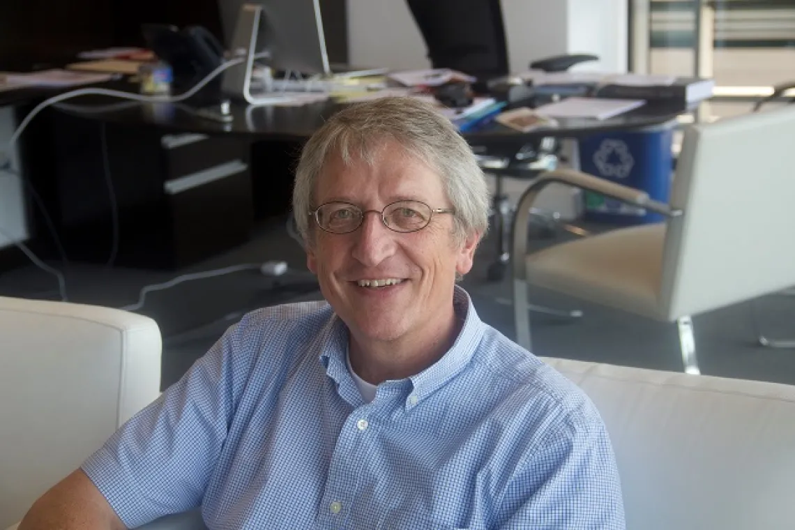 Professor Jean-Luc Brédas